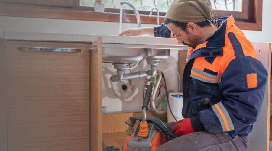 Professional expert plumbing services in West York, IL
